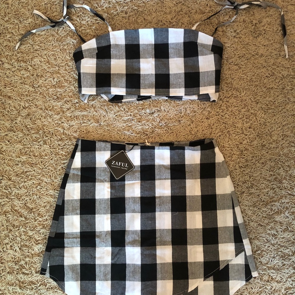 BRAND NEW 2 piece skirt/top set
